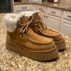 Cozy Tan Fur-Lined Boots